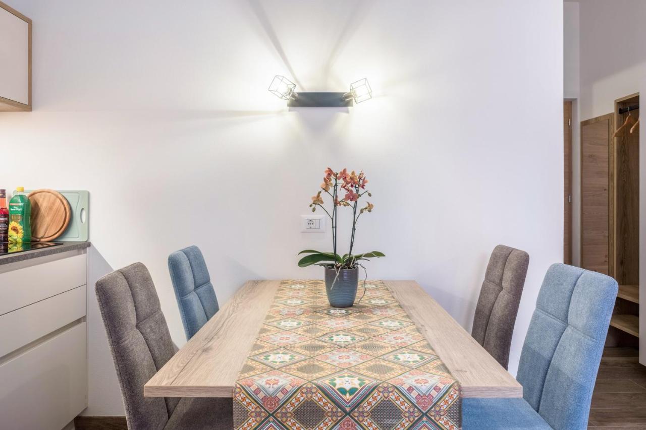 Apartment Isabel โบลซาโน ภายนอก รูปภาพ