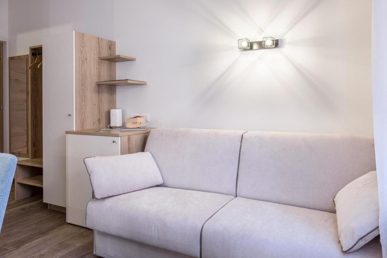 Apartment Isabel โบลซาโน ภายนอก รูปภาพ