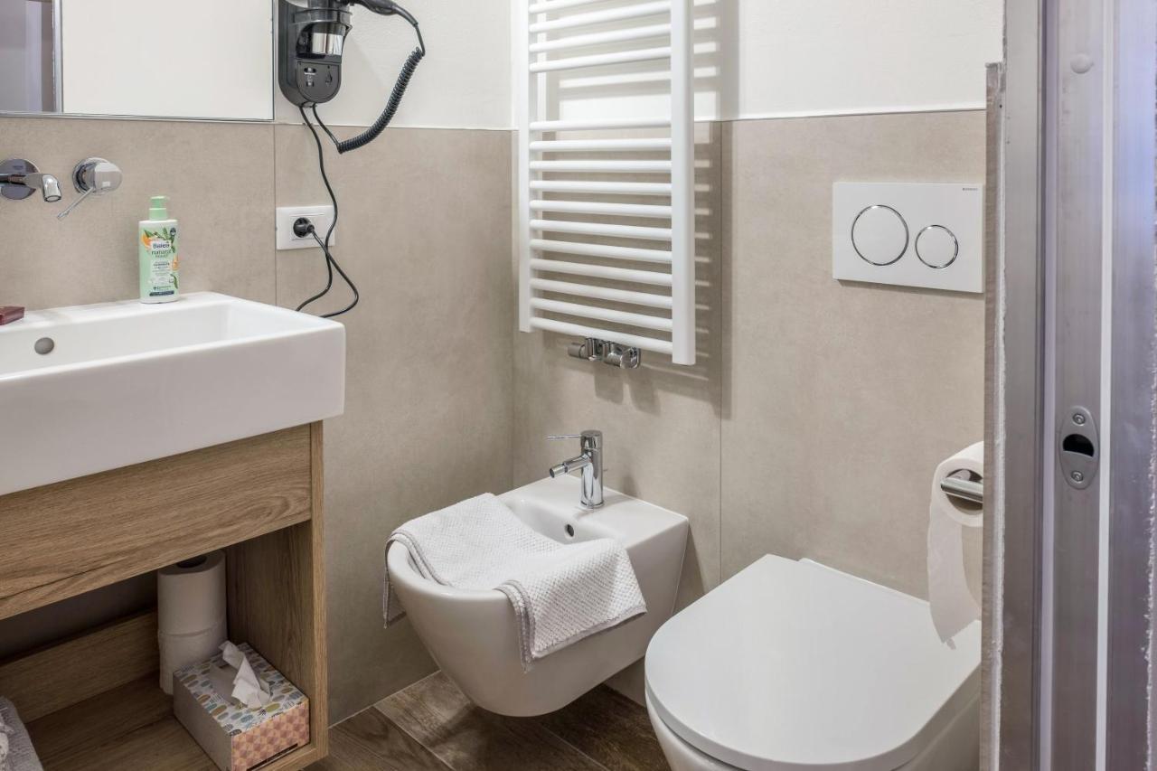 Apartment Isabel โบลซาโน ภายนอก รูปภาพ